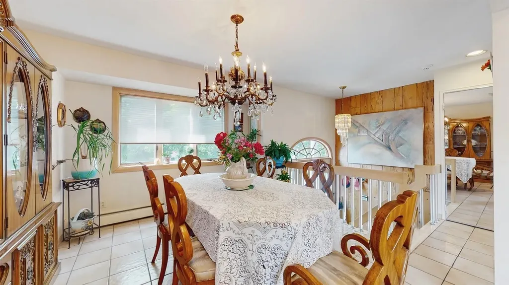 336 Thompson Avenue Oceanside NY 11572
