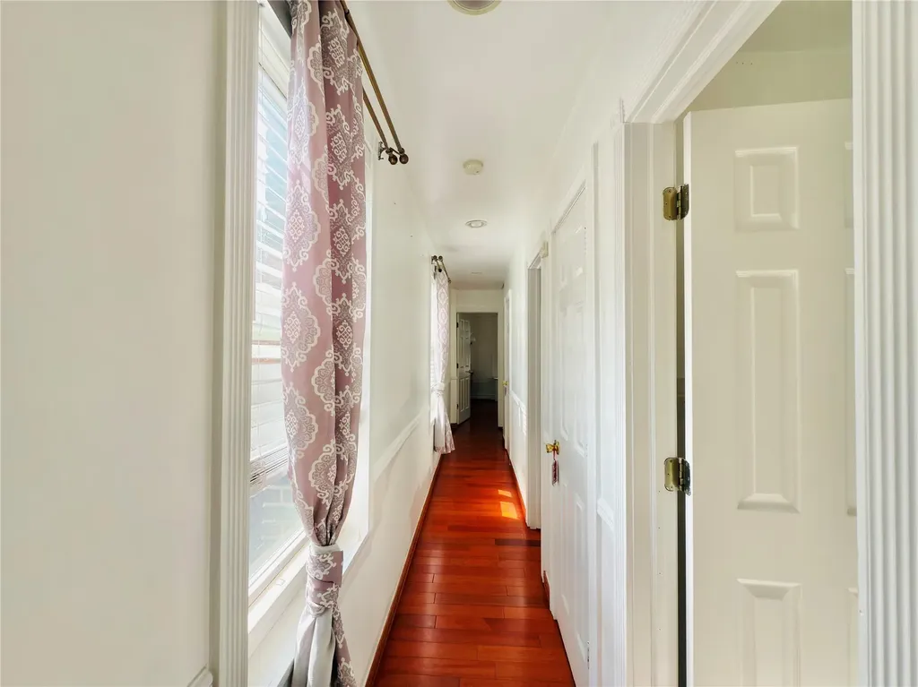 2891 Dudley Avenue Bronx NY 10461