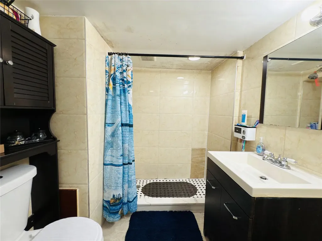2891 Dudley Avenue Bronx NY 10461