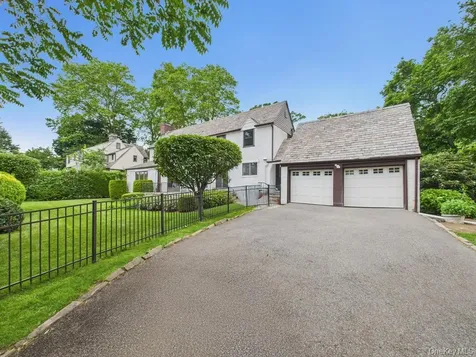 75 Lord Kitchener Road New Rochelle NY 10804