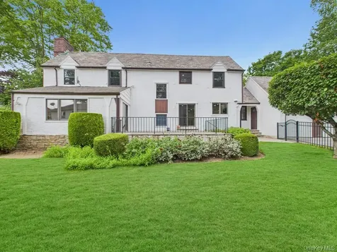 75 Lord Kitchener Road New Rochelle NY 10804