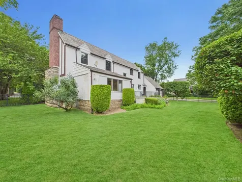 75 Lord Kitchener Road New Rochelle NY 10804