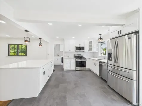 75 Lord Kitchener Road New Rochelle NY 10804