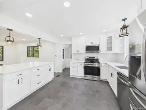 75 Lord Kitchener Road New Rochelle NY 10804