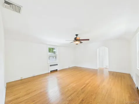 75 Lord Kitchener Road New Rochelle NY 10804
