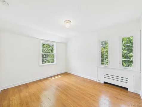 75 Lord Kitchener Road New Rochelle NY 10804