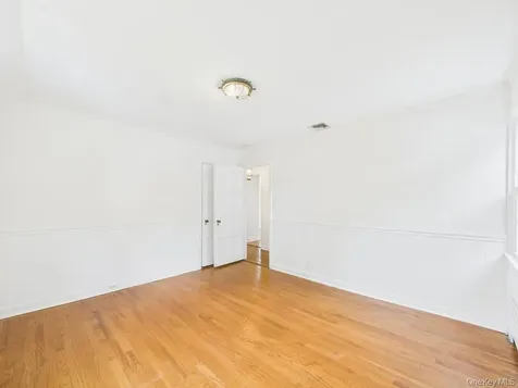 75 Lord Kitchener Road New Rochelle NY 10804
