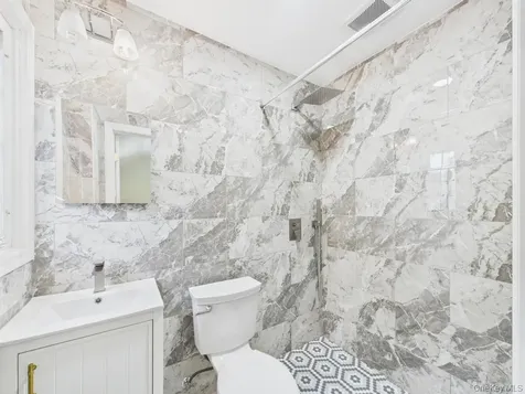 75 Lord Kitchener Road New Rochelle NY 10804