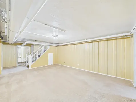 75 Lord Kitchener Road New Rochelle NY 10804