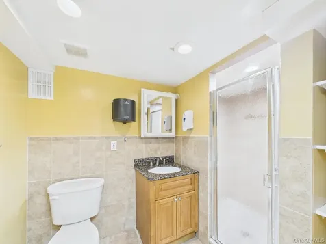 75 Lord Kitchener Road New Rochelle NY 10804