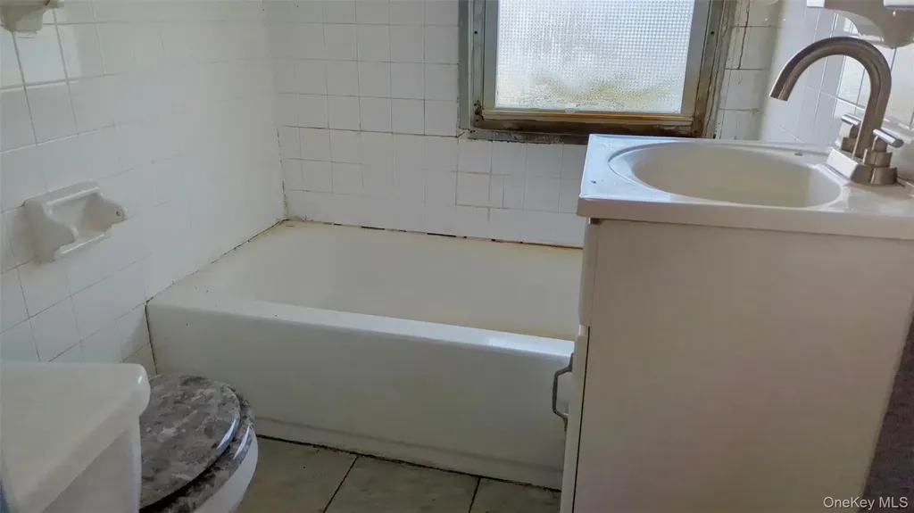 507 S 6th Avenue Mount Vernon NY 10550