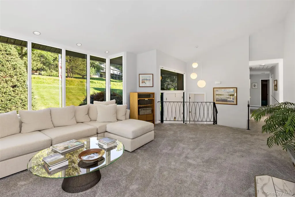 207 E Hook Road Hopewell Junction NY 12533