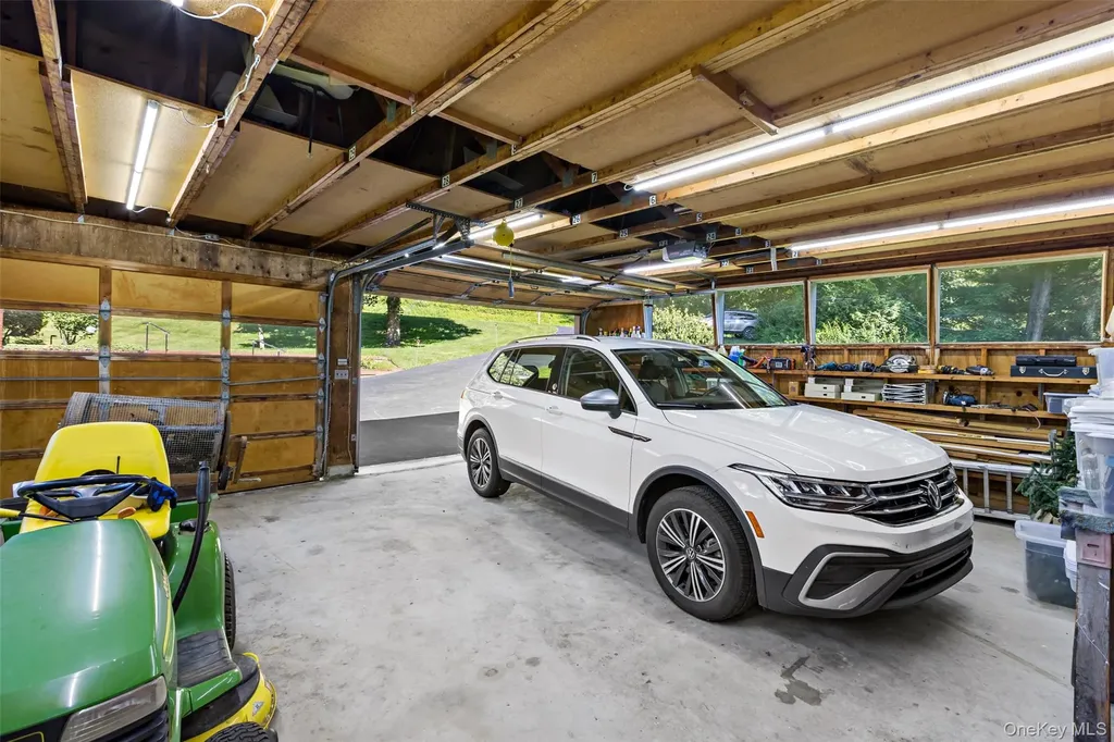207 E Hook Road Hopewell Junction NY 12533