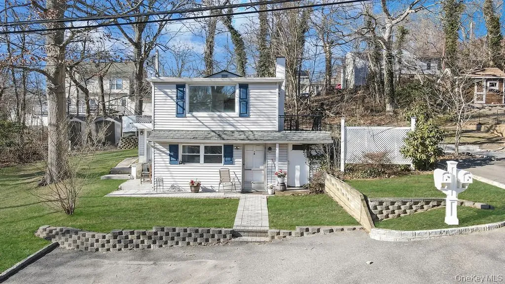 7 Yucca Road Rocky Point NY 11778
