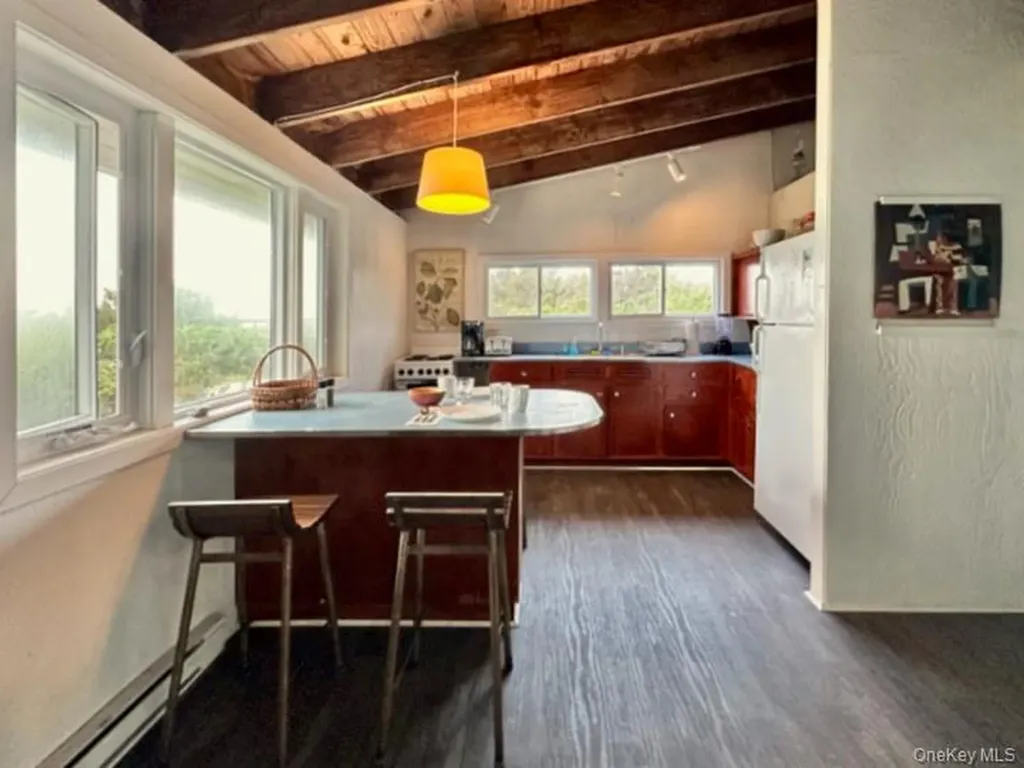 54 Lewis Walk Cherry Grove NY 11782