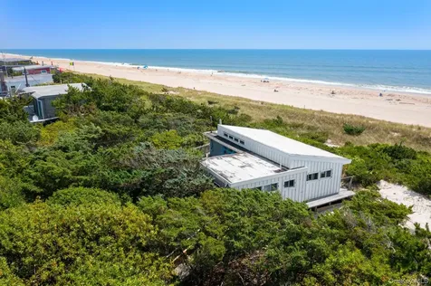 54 Lewis Walk Cherry Grove NY 11782