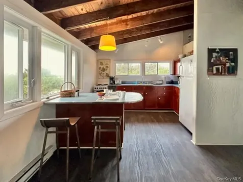 54 Lewis Walk Cherry Grove NY 11782
