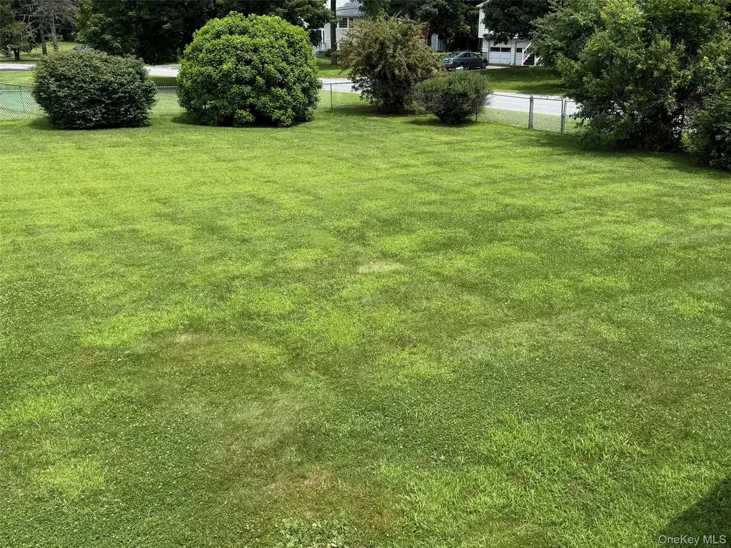 39 Maple Lane Dover Plains NY 12522