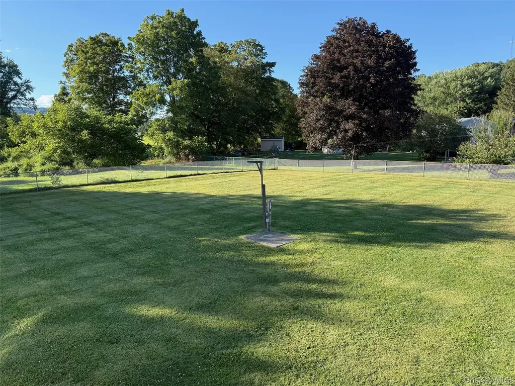 39 Maple Lane Dover Plains NY 12522
