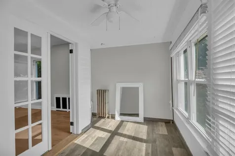 643 Deer Park Avenue Babylon NY 11702