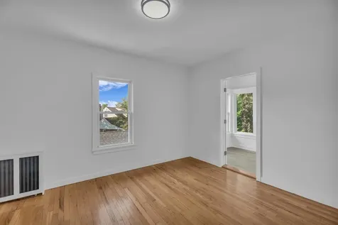 643 Deer Park Avenue Babylon NY 11702