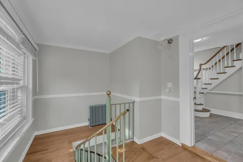 643 Deer Park Avenue Babylon NY 11702