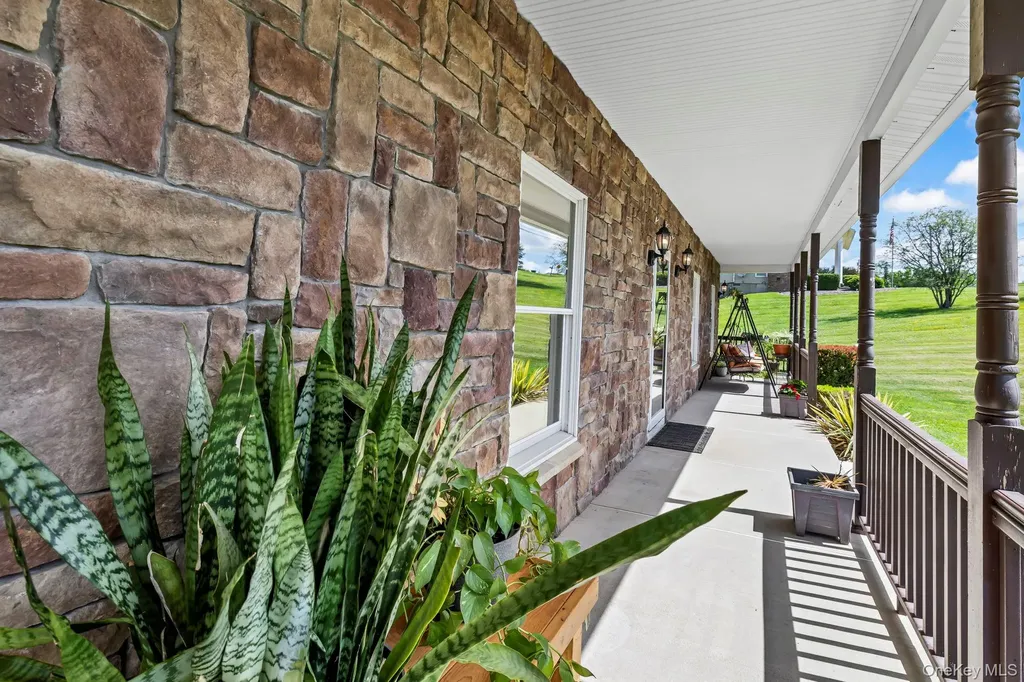 331 Ridge Road Campbell Hall NY 10916