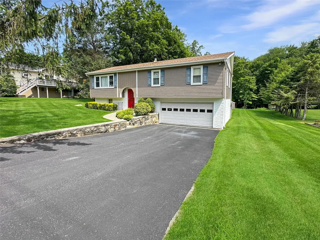 42 Albin Road Carmel NY 10512