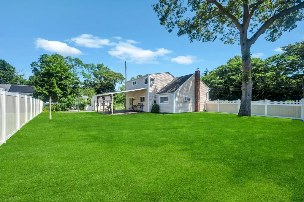 20 College Road Selden NY 11784