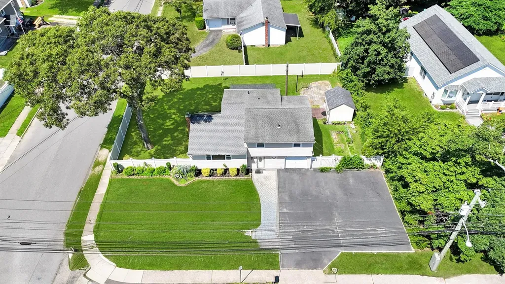 20 College Road Selden NY 11784