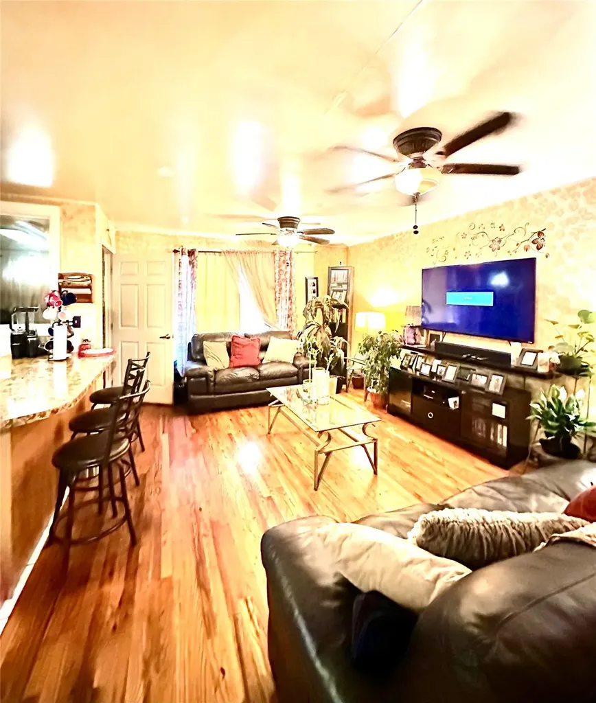 1389 Shakespeare Avenue Bronx NY 10452