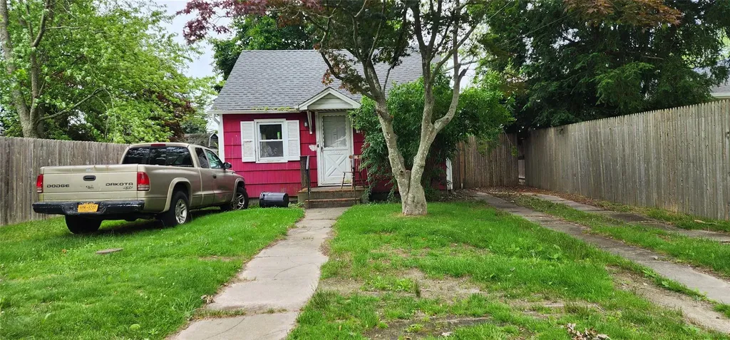 202 Forest Road W Mastic Beach NY 11951