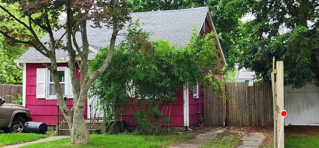 202 Forest Road W Mastic Beach NY 11951