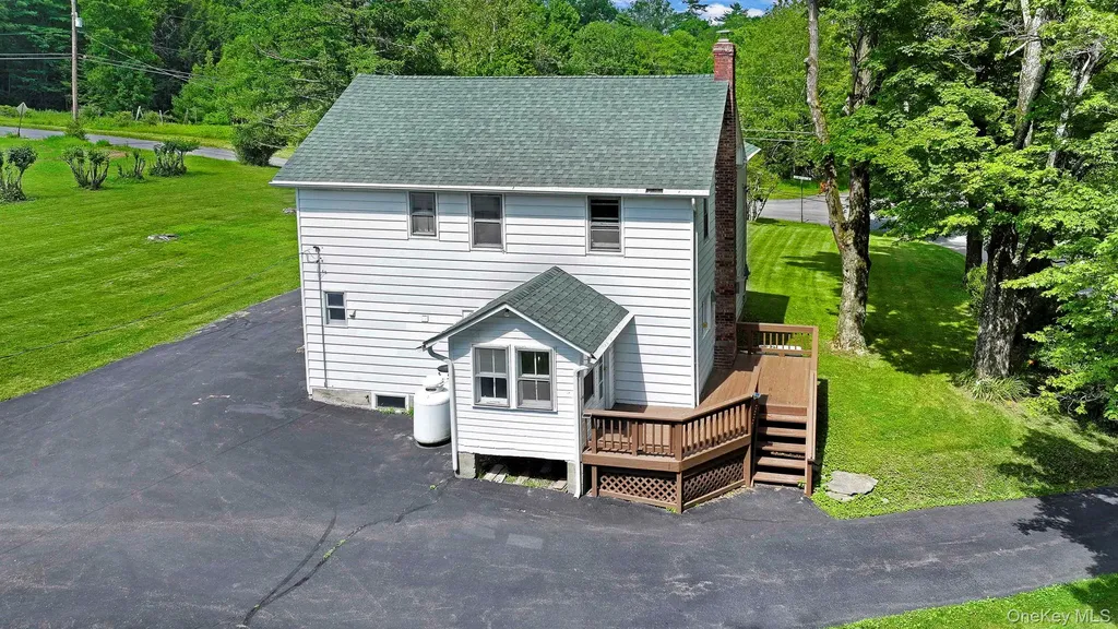 767 Cherrytown Road Kerhonkson NY 12446
