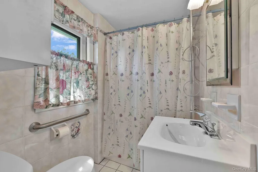 767 Cherrytown Road Kerhonkson NY 12446