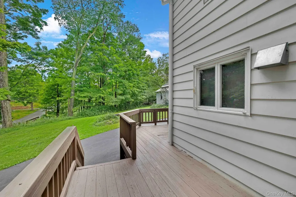 767 Cherrytown Road Kerhonkson NY 12446