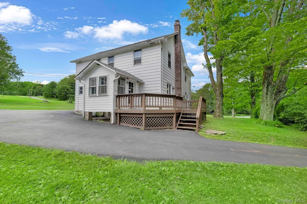 767 Cherrytown Road Kerhonkson NY 12446