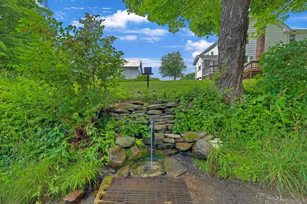 767 Cherrytown Road Kerhonkson NY 12446