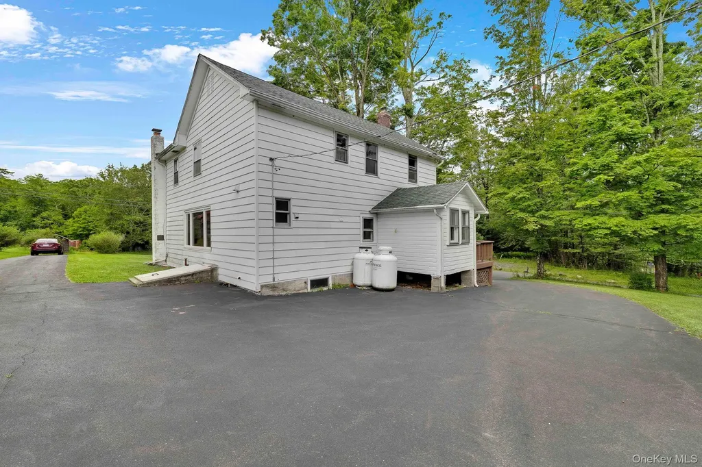 767 Cherrytown Road Kerhonkson NY 12446