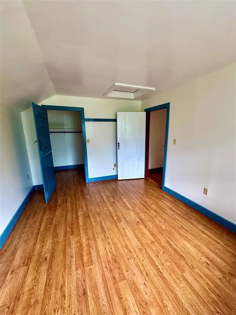 30 Schoonmaker Lane Stone Ridge NY 12484