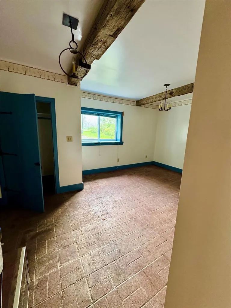 30 Schoonmaker Lane Stone Ridge NY 12484