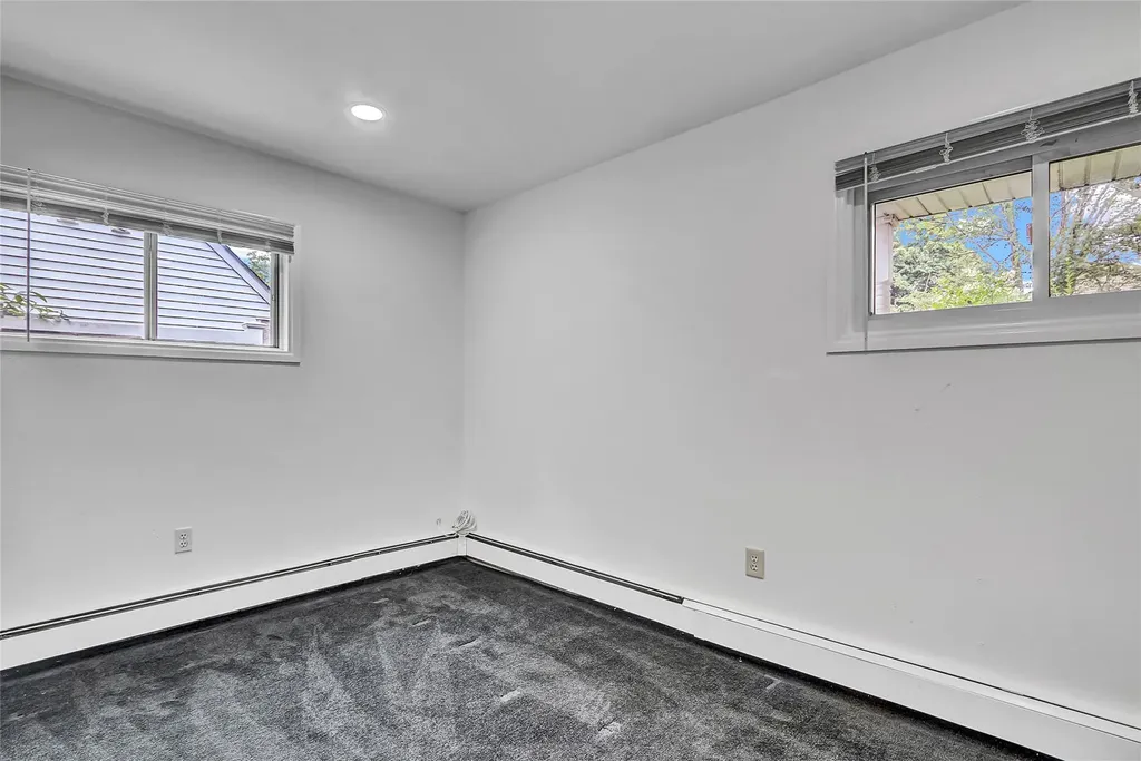 361 Twin S Lane Wantagh NY 11793