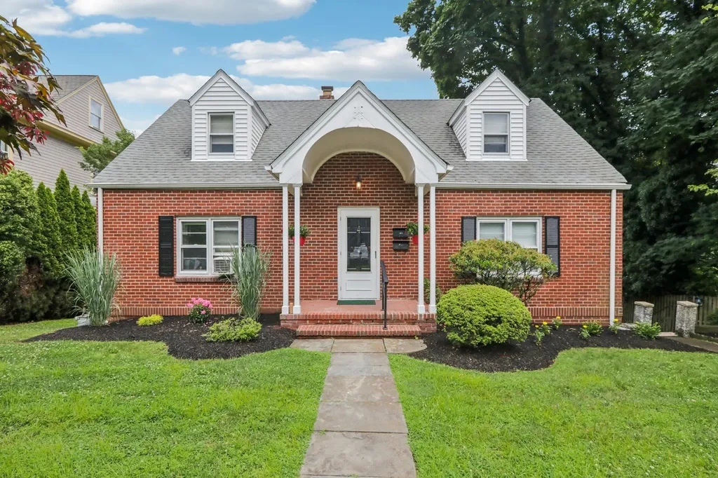 4 Aldine Park Nyack NY 10960