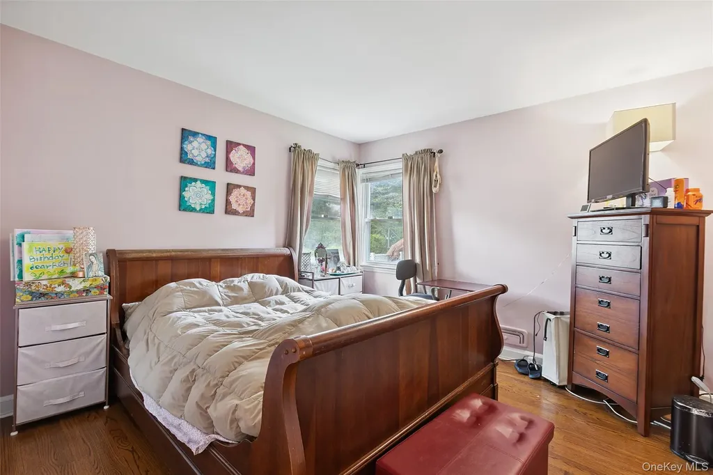 69 Ardell Road Bronxville NY 10708
