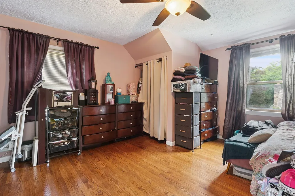 69 Ardell Road Bronxville NY 10708