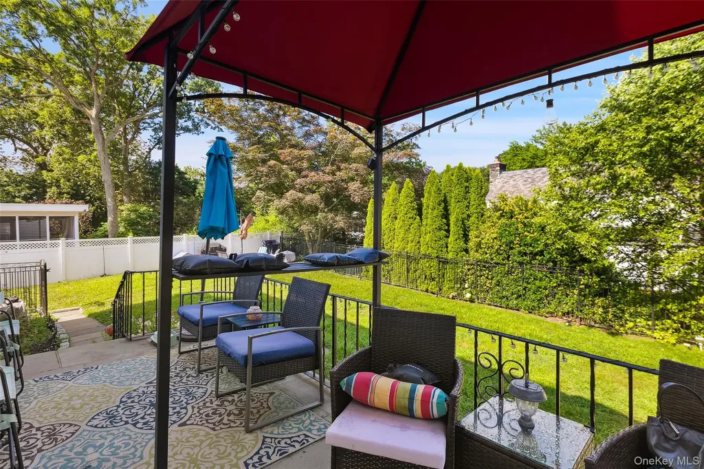 69 Ardell Road Bronxville NY 10708