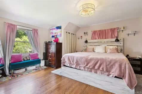 69 Ardell Road Bronxville NY 10708