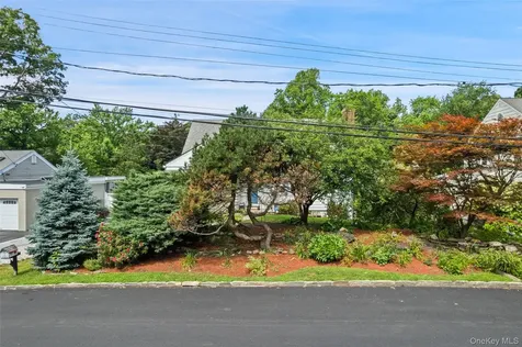69 Ardell Road Bronxville NY 10708