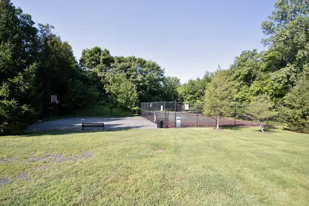 49 Cornwall Lane Middletown NY 10940
