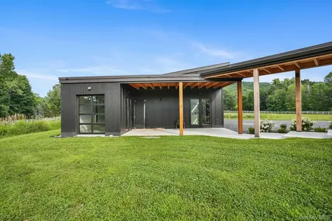 476 Carpenter Hill Road Pine Plains NY 12567